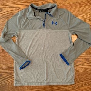 Under Armour Pullover shirt